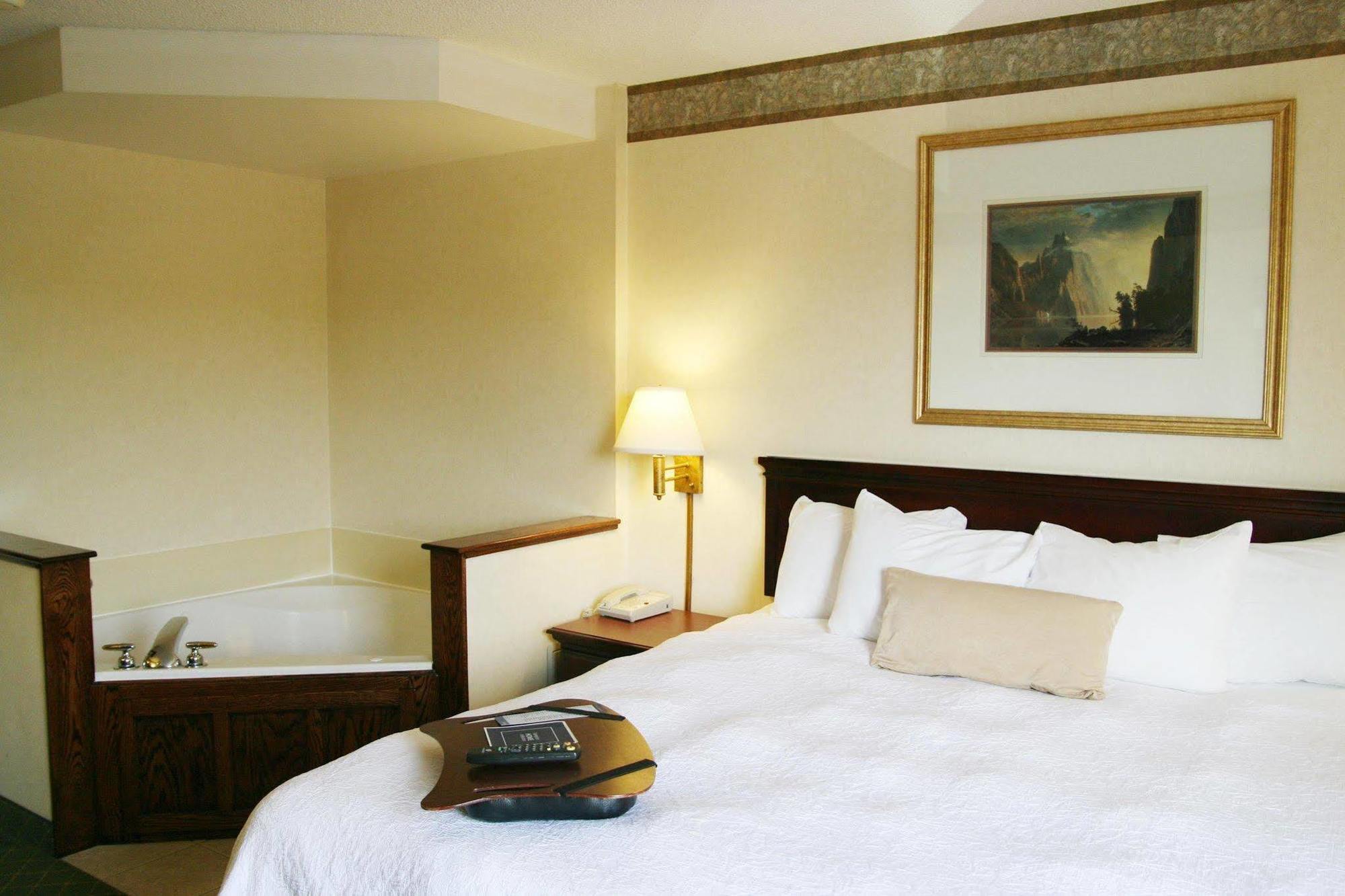Hampton Inn Marietta Exterior foto